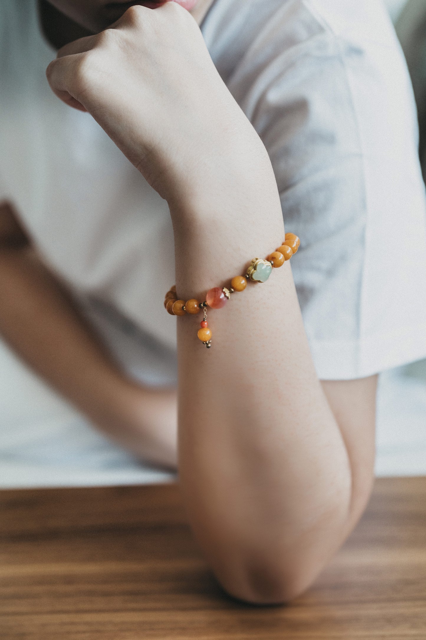 Jaede Natural Honey Amber [天然蜜蜡琥珀] Beaded Bracelet
