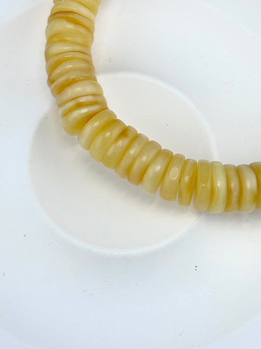Jaiven Natural Honey Amber [天然蜜蜡琥珀] Beaded Bracelet