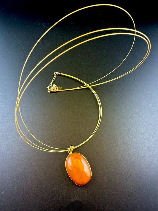 Janan Natural Honey Amber [天然蜜蜡琥珀] Pendant with Necklace