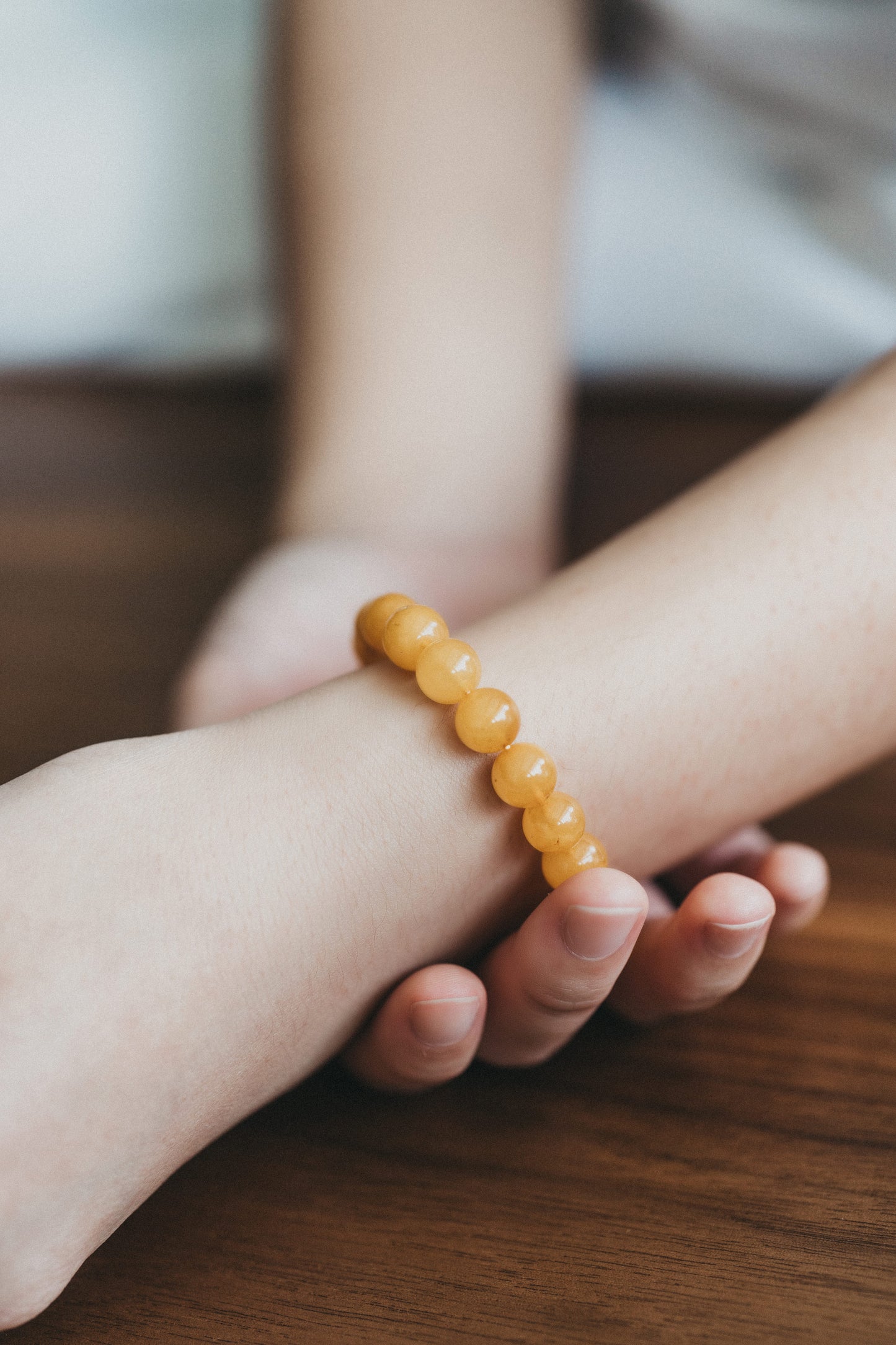 Jada Natural Honey Amber [天然蜜蜡琥珀] Beaded Bracelet