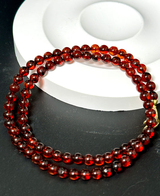 Karys Natural Blood Amber [天然血珀] Beaded Necklace