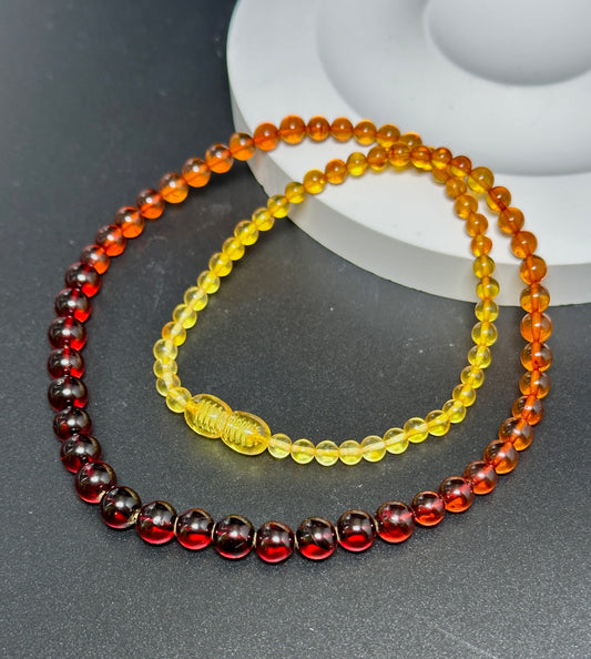 Kelly Natural Amber [天然琥珀] Beaded Tower Necklace
