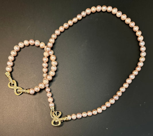 Nessai Natural Pearl Beaded Necklace + Bracelet Set - Taro Purple